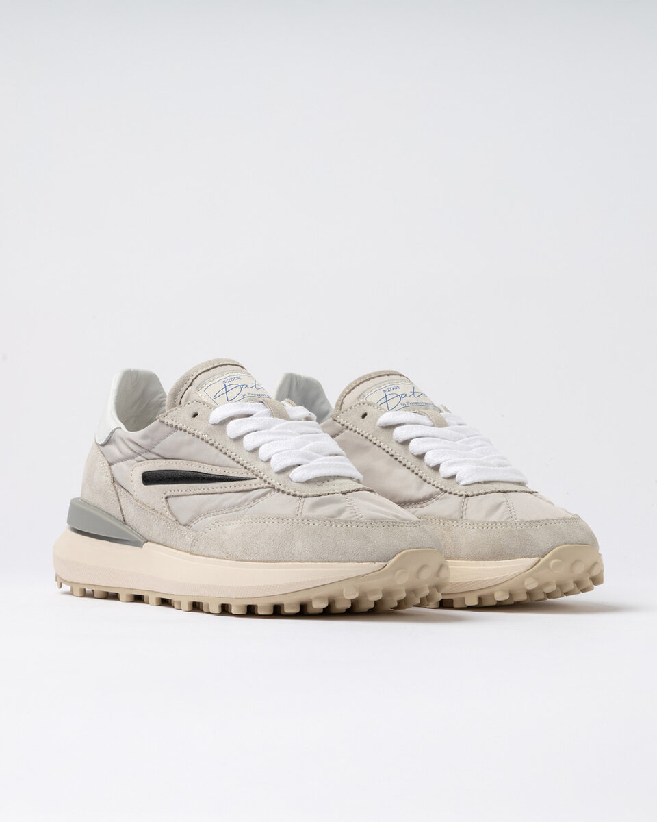 ATHLETA NYLON GRIS CLARO