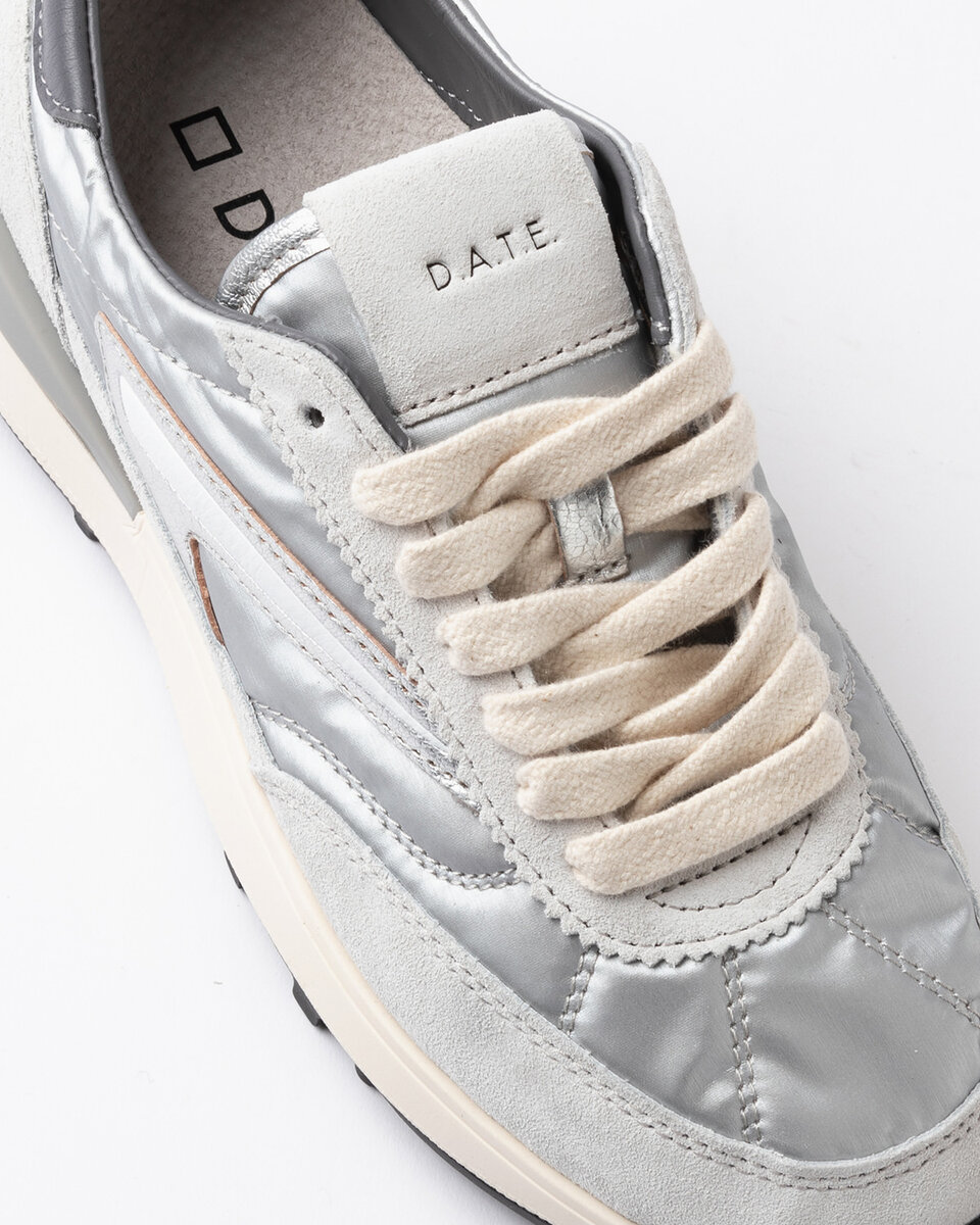 ATHLETA PLATA LAMINADA