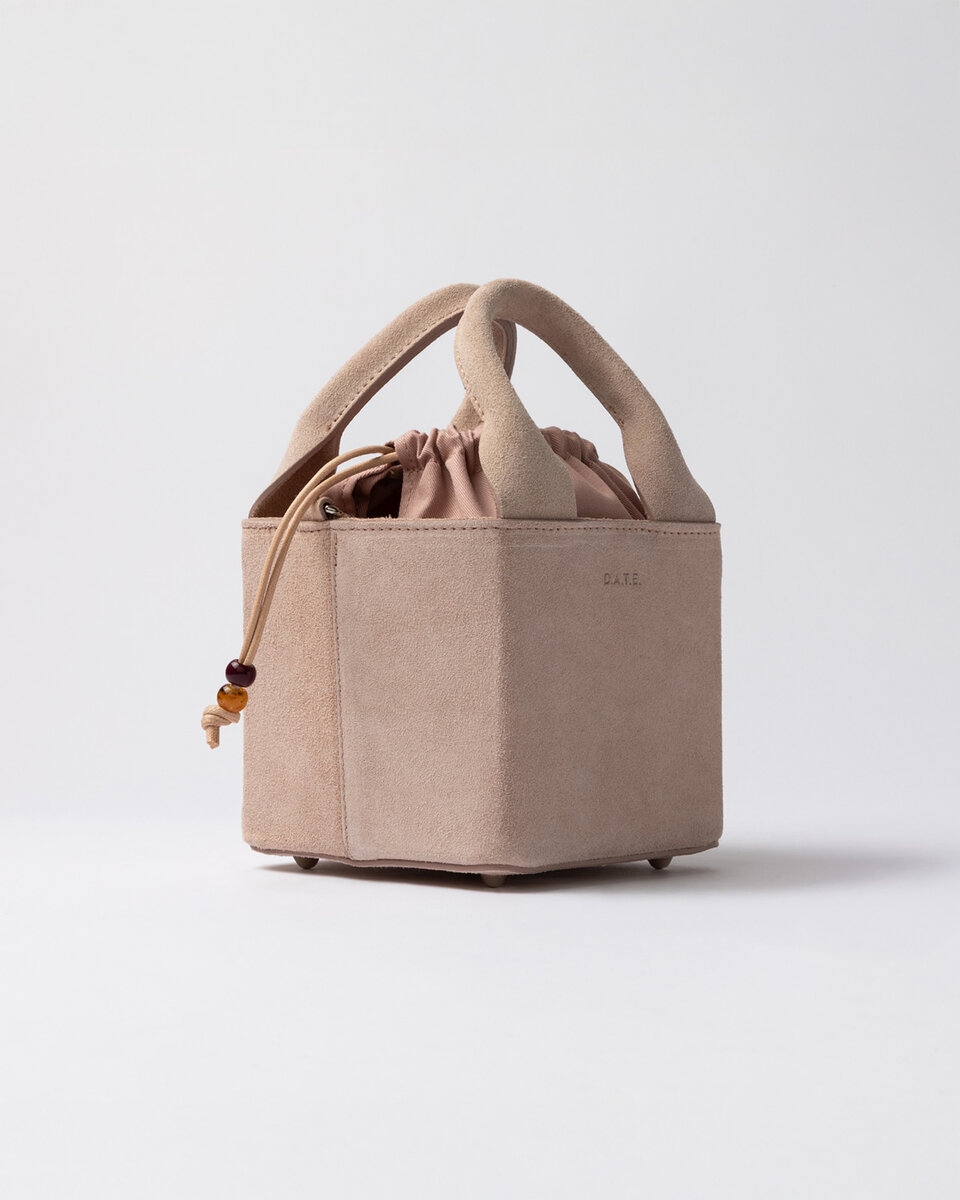 BOLSO CUBO DE GAMUZA ROSA