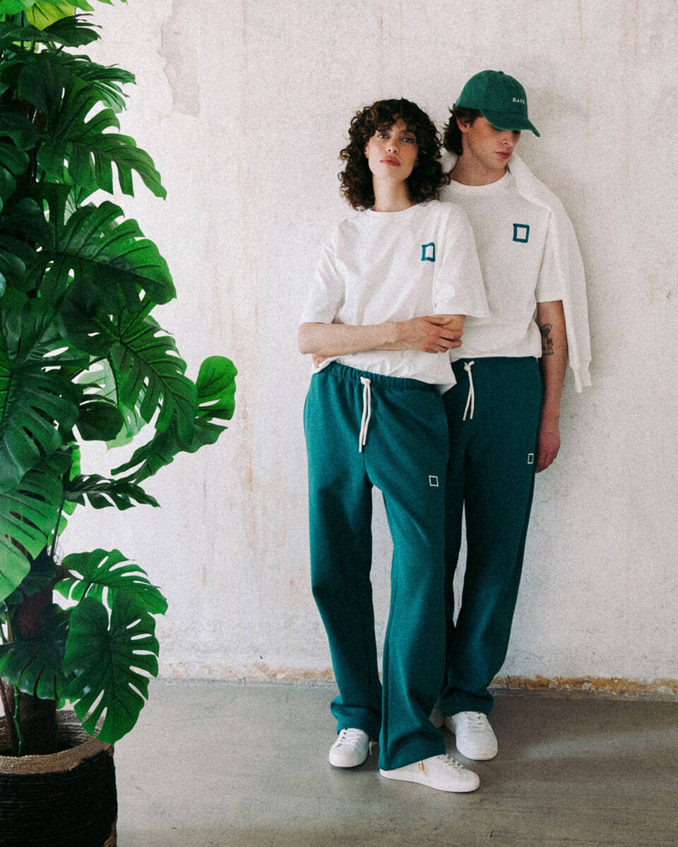 PANTALONES VERDE BÁSICO